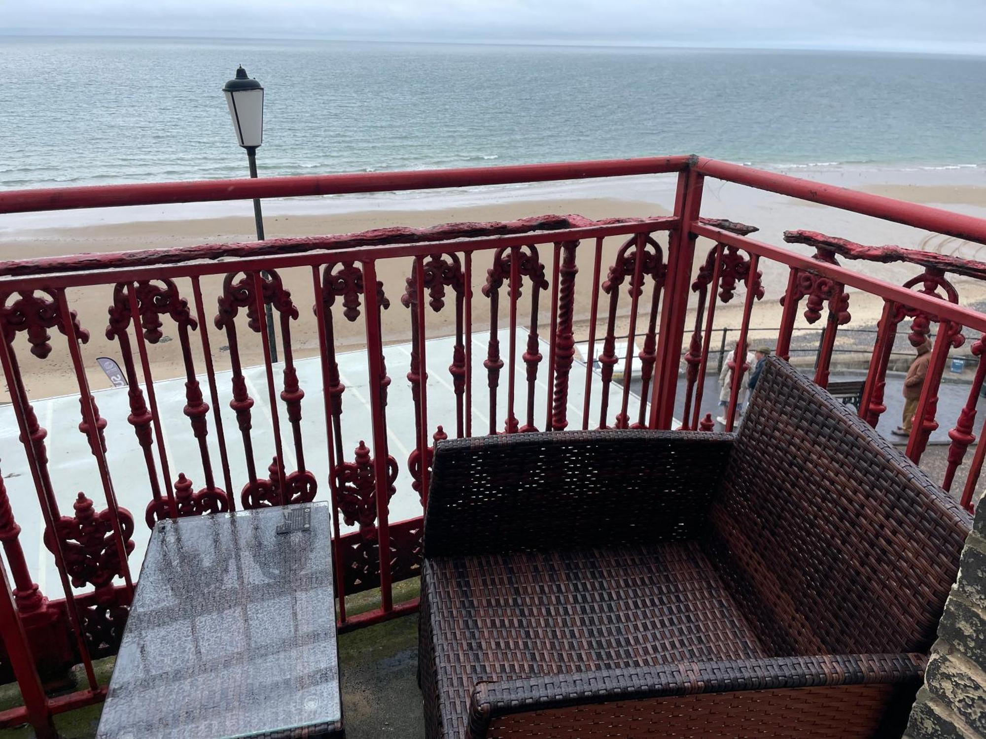 The Red Lion Hotel Cromer Exterior foto